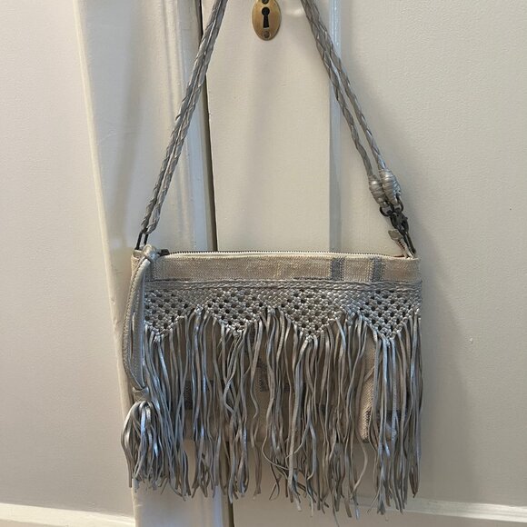 Purse - Strap Adjustable to Clutch/Shoulder/Cross Body - Picture 1 of 6